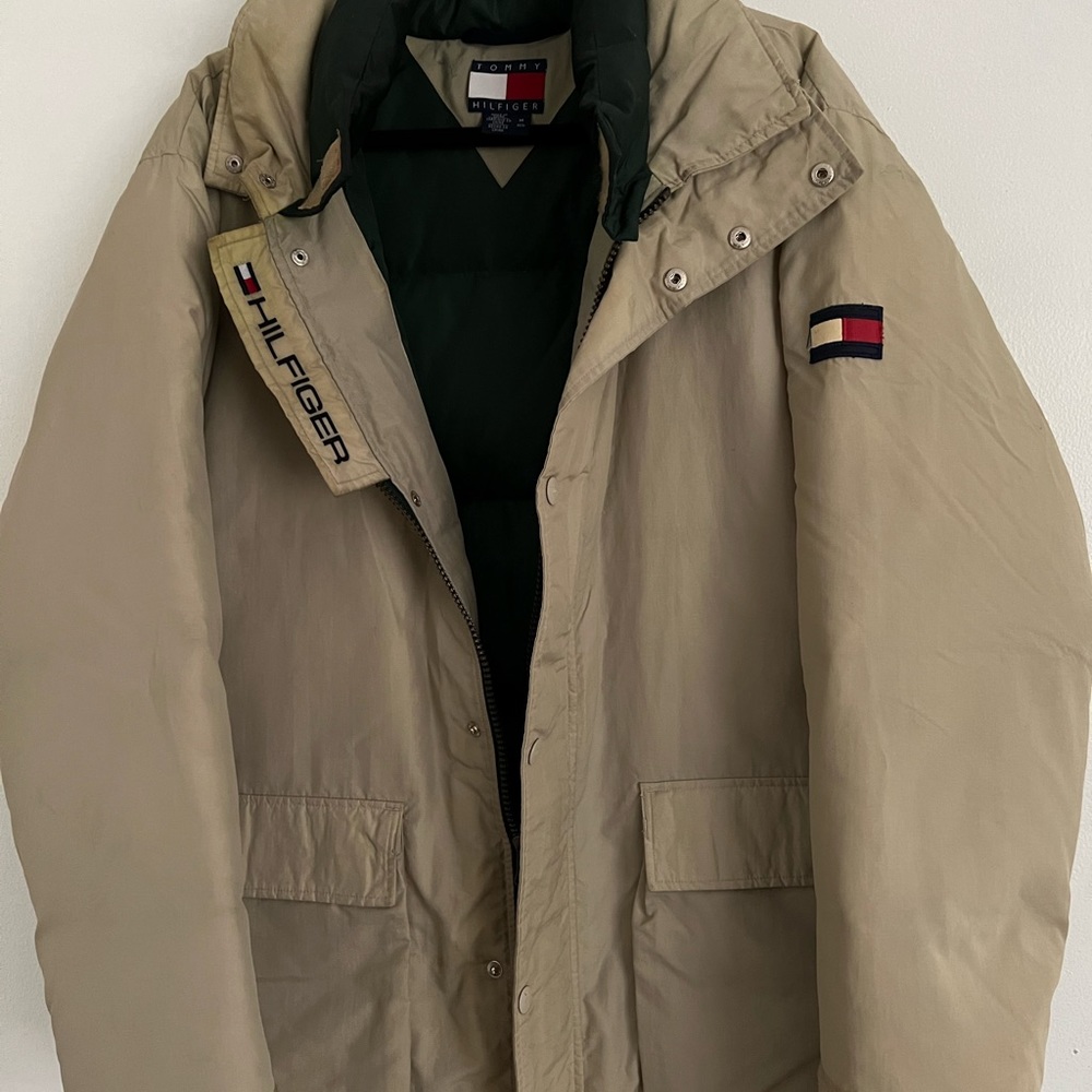 Tommy Hilfiger Down Jacket. Size M.